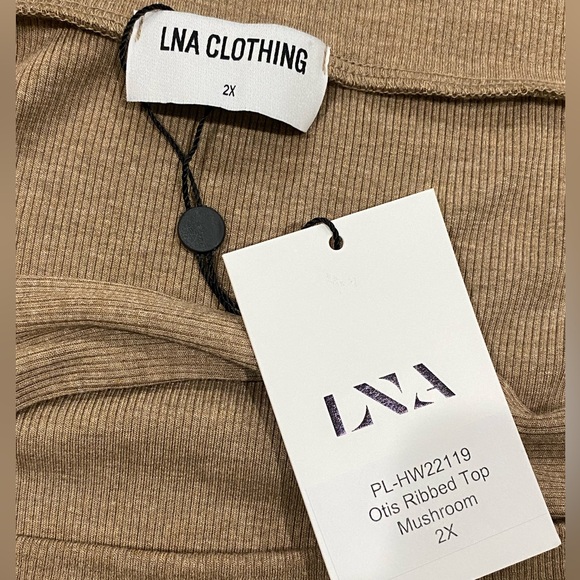 NWT LNA Long Sleeve Otis Ribbed Top Size 2X - Picture 11 of 12